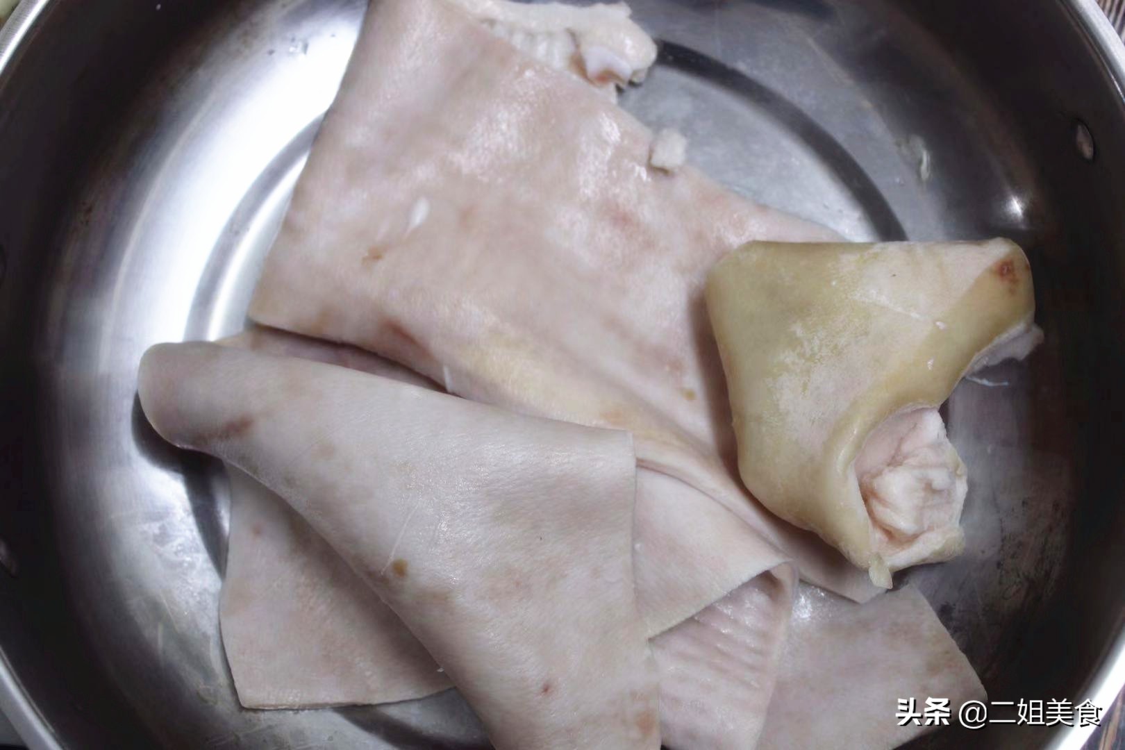 猪皮冻怎么做得硬一点,猪皮冻怎样制作的有筋道