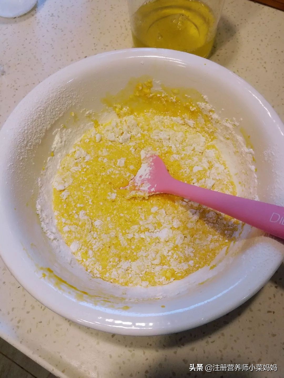 如何在家烘焙低糖蛋糕,无糖蛋糕不加糖可以做吗