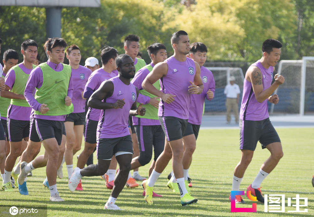 对阵天津津门虎刘若钒精彩表现,刘若钒天津泰达