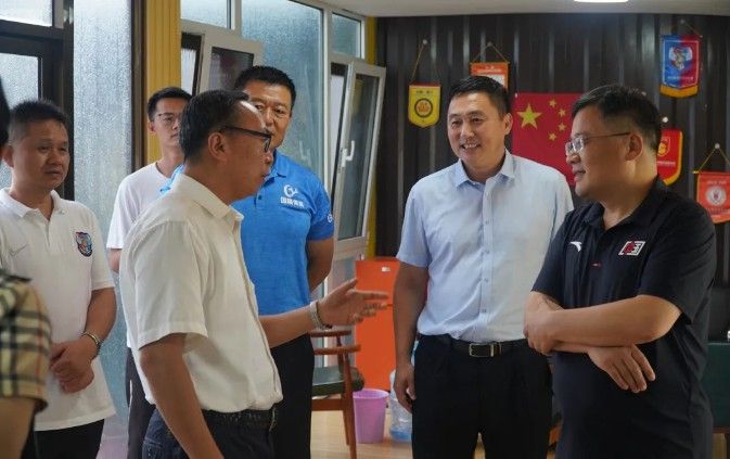 国瑞体育直播,青岛国瑞草根联赛直播