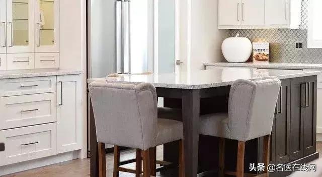 癫痫发作后头疼想吐怎么缓解,如何缓解癫痫发作症状