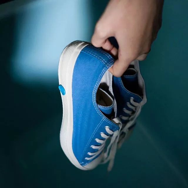 匡威帆布鞋什么品牌好,匡威帆布鞋有的为什么差别那么大