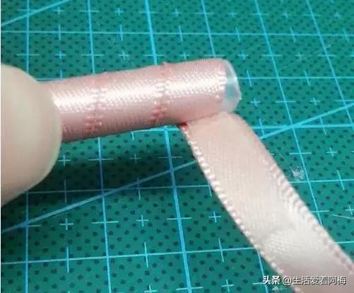 什么纸花送给老师做教师节礼物呢,教师节送给老师一束花手工礼物