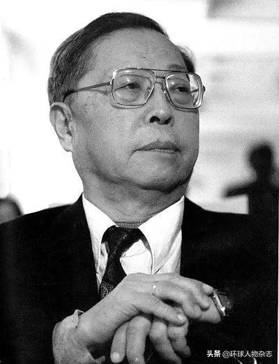 老戏骨蓝天野获七一勋章,老戏骨蓝天野曾是北平地下党