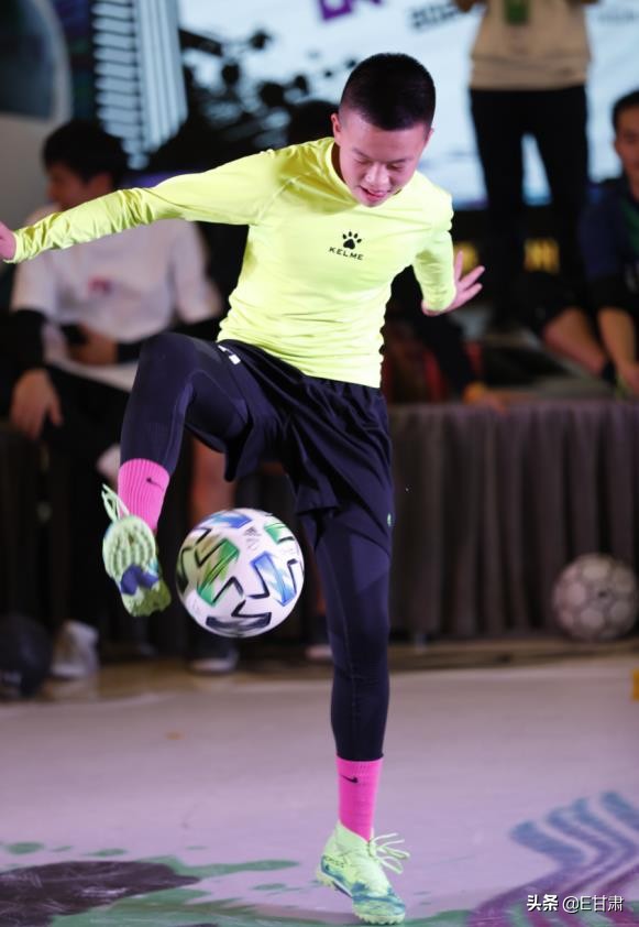 战马足球赛,战马赛事现场视频