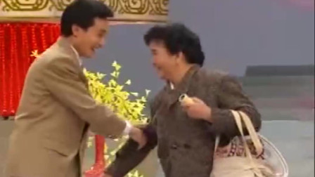 连续登上春晚24年现已7年无缘春晚,连登春晚8年走红后却回归家庭