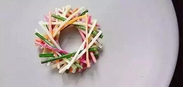米其林摆盘最豪华的菜,米其林厨师摆盘小技巧