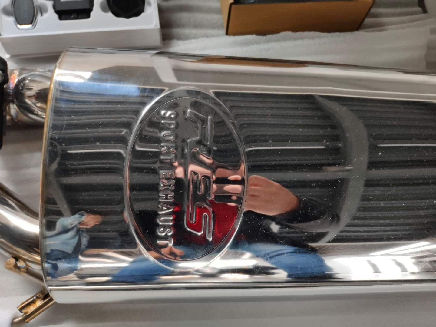 宝马325li曜夜版有排气声浪吗,20款宝马325li曜夜运动原厂排气