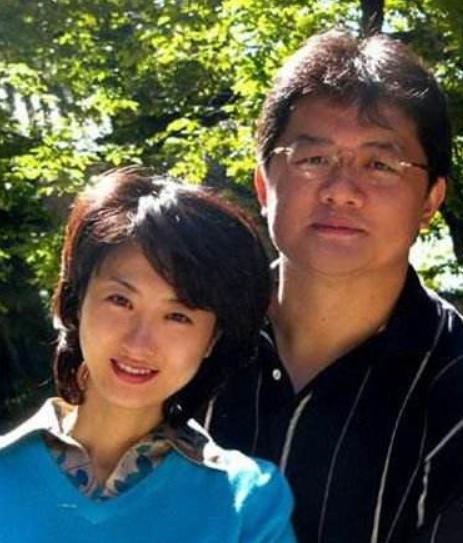 央视主持人事件,央视前主持人婚内出轨