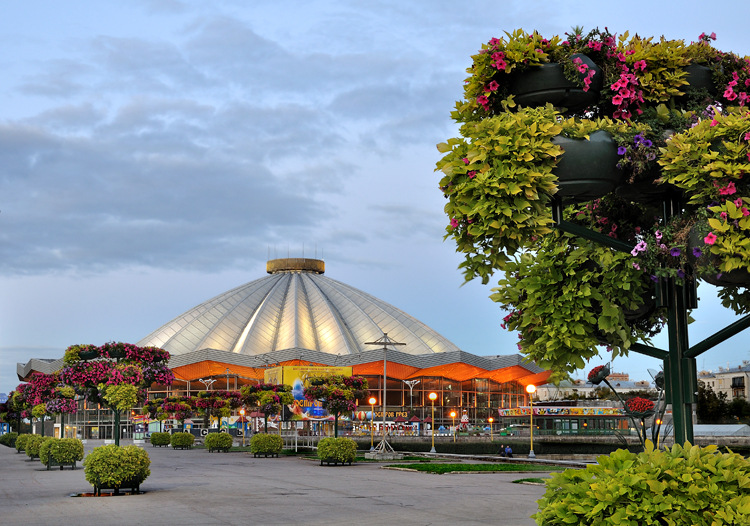 俄罗斯莫斯科大马戏票价,莫斯科大马戏完整视频