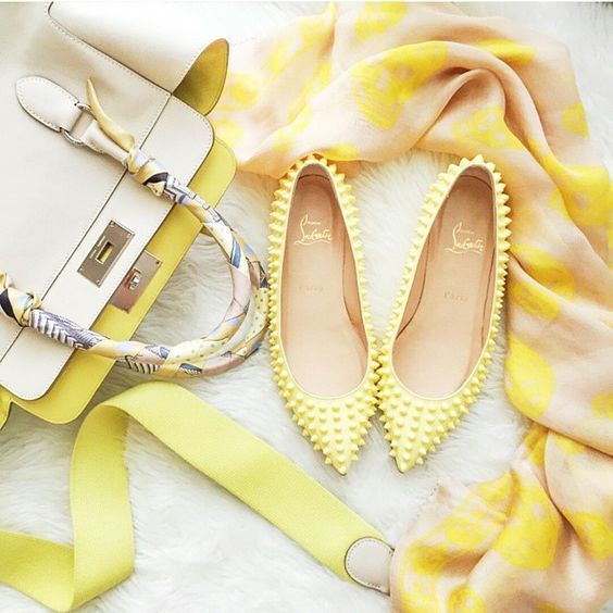 南宁买包包去哪里买呢,爱马仕kelly和铂金的区别