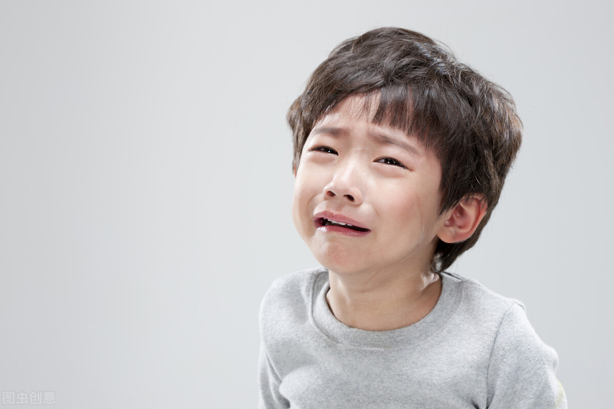 10岁孩子总是爱撒谎怎么办,小时候孩子就爱撒谎