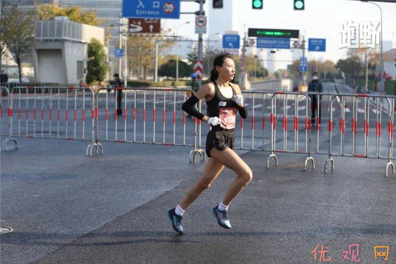 鍥藉唴璺戦┈姣旇禌濂栭噾鏁伴噺,璺戝湀鑾峰緱濂栫墝