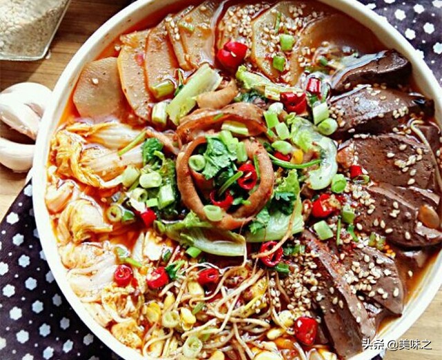 麻辣烫好吃的自制菜品,在家轻松做出健康美味的麻辣烫