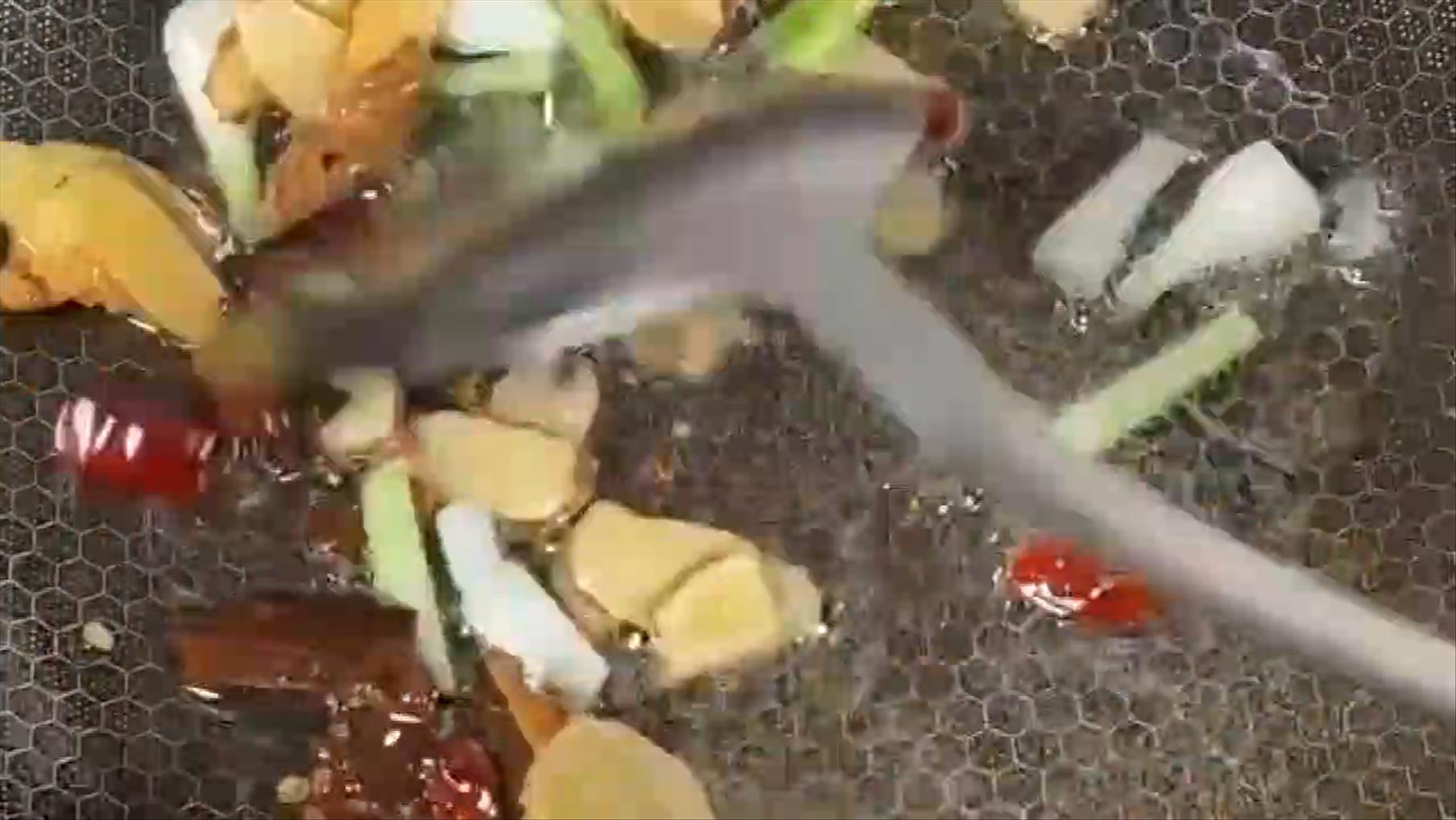 卤水鸭头怎么卤才好吃,简单卤水鸭头做法