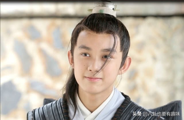 吴磊卸妆前后对比照片,吴磊双眼失明完整版