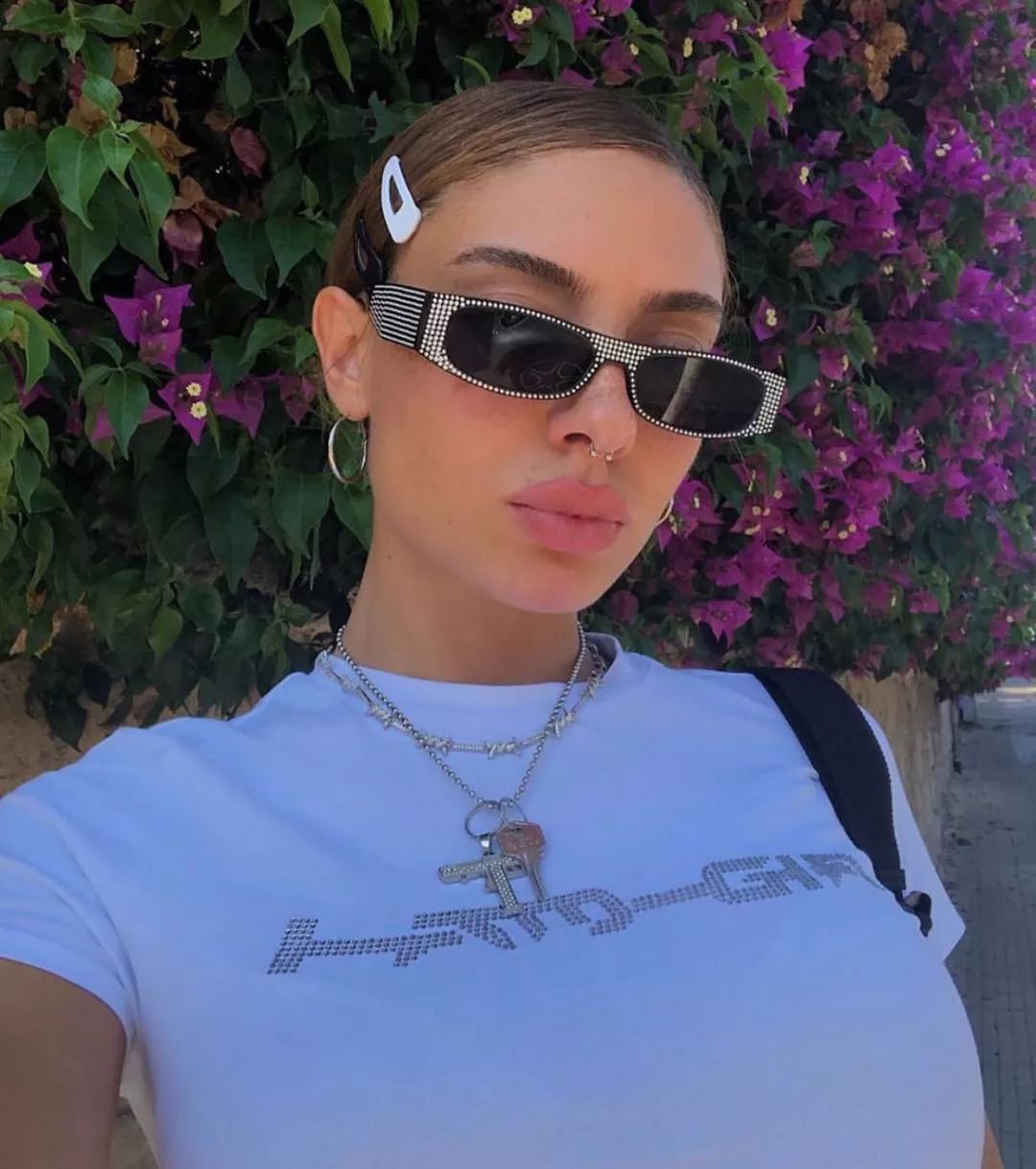 bella服装设计师跨界艺术家,bella都喜欢的工装裤