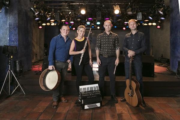 坦克世界闪击战fv4202值不值得入手,坦克世界fv4202四叶草