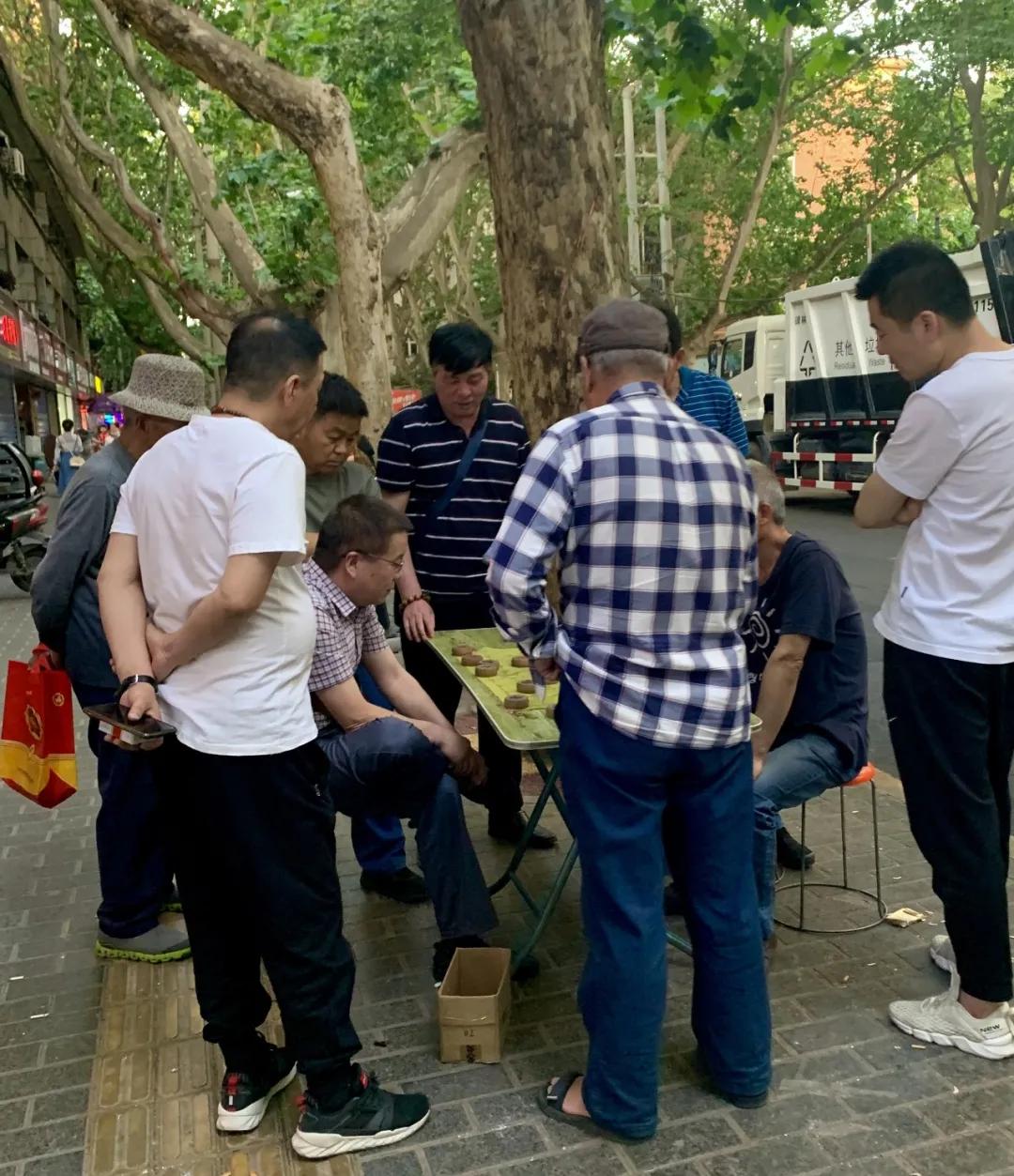 青山建设6路必吃的十大馆子,建湖必吃的馆子大全