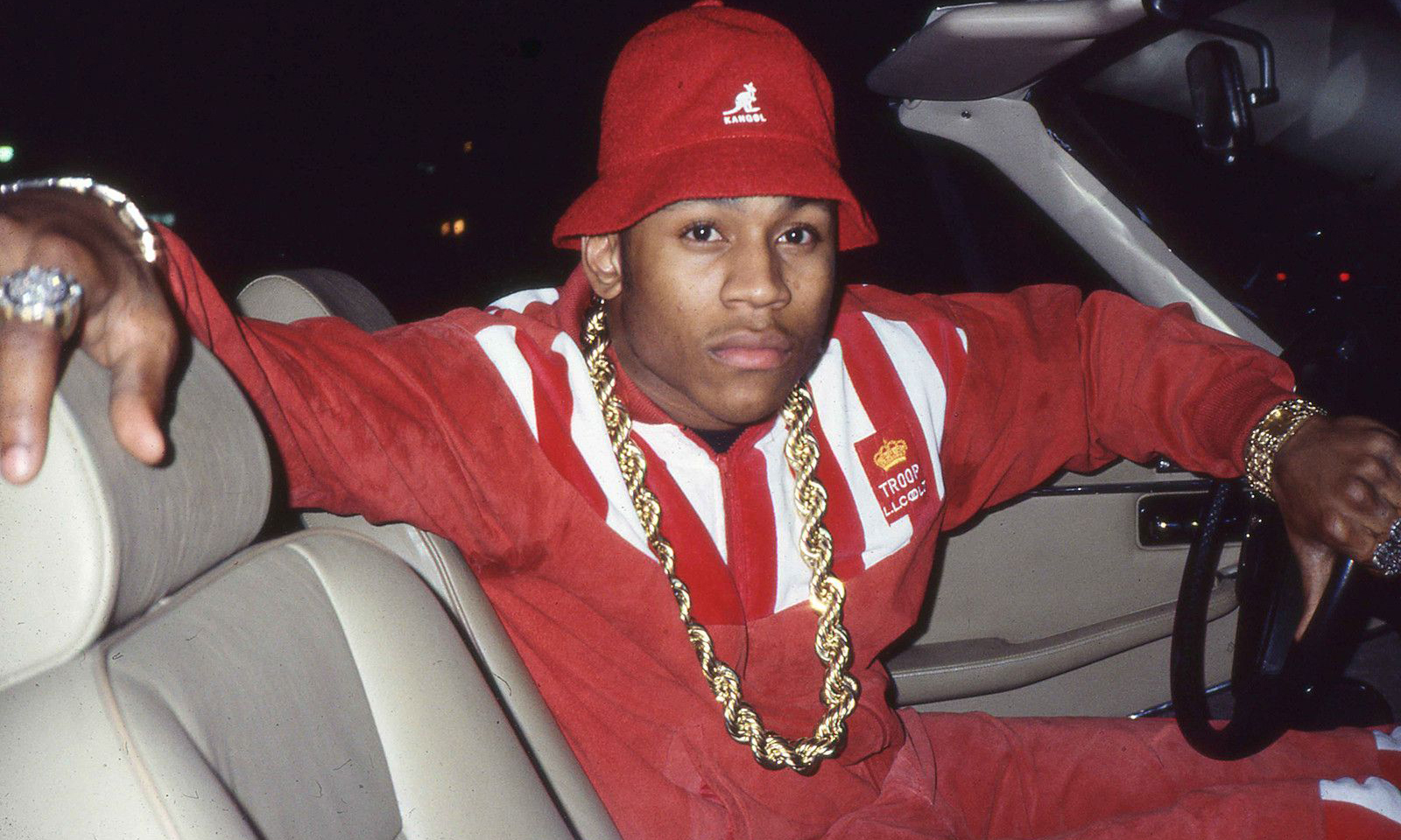 如何根据自己的脸型和头型选帽子,买帽子要量头围吗