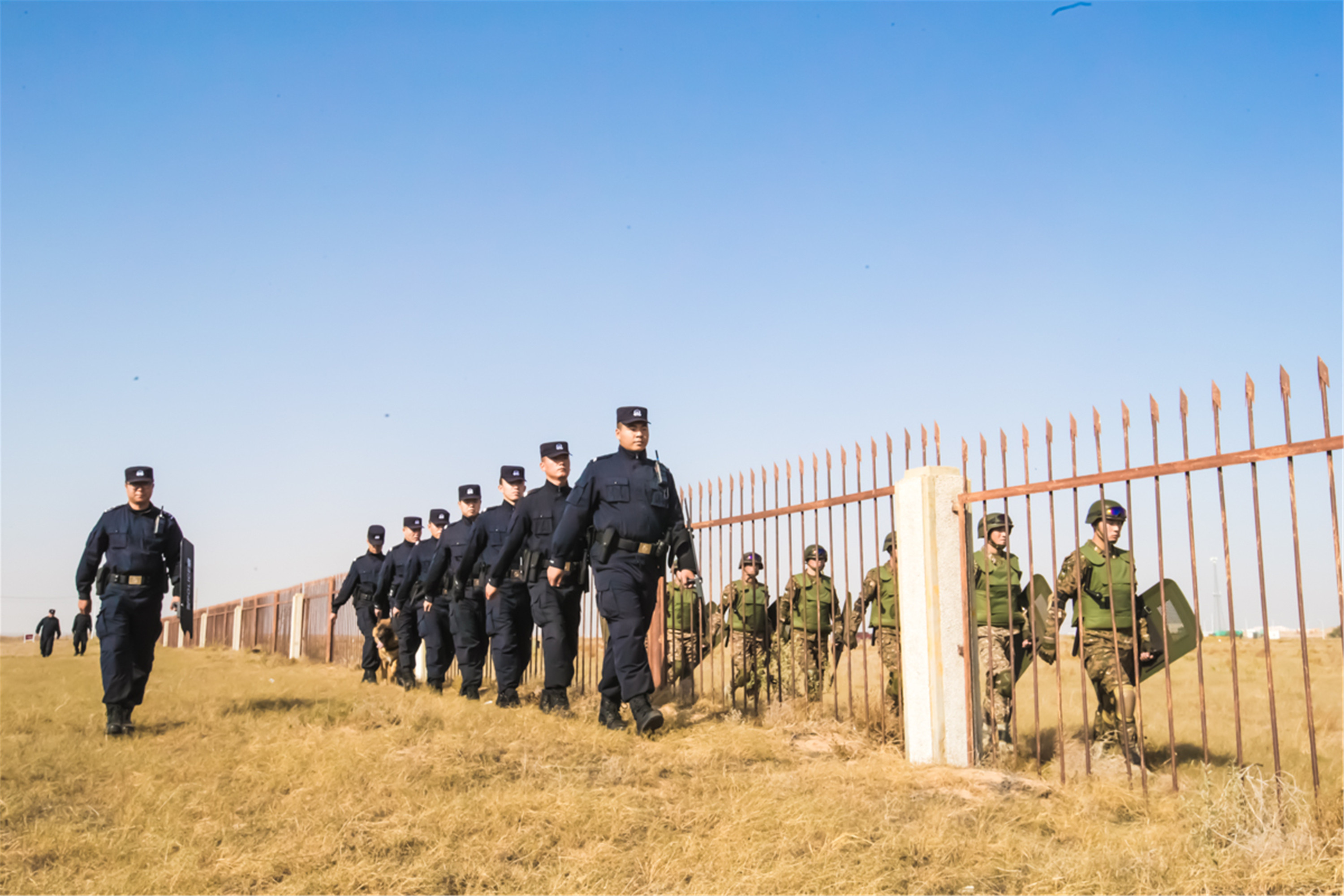 架起党群警民关系连心桥,警务合作