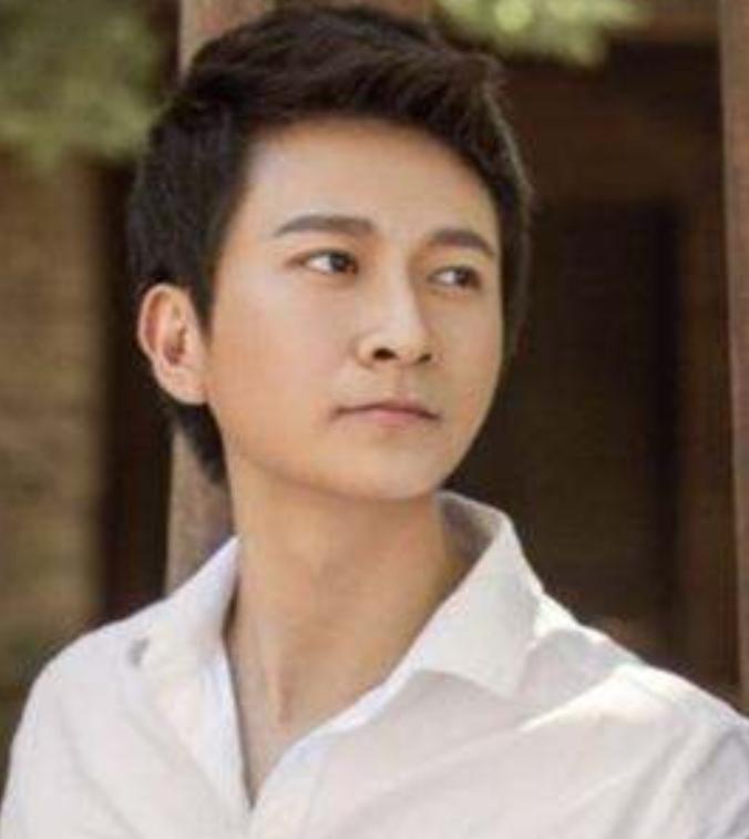 抖音神曲你笑起来真好看,抖音最新神曲搞笑