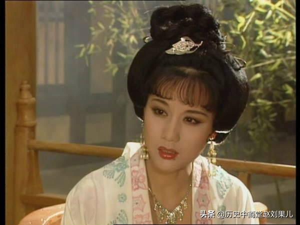 古代灵蛇髻发型女子,灵蛇髻飞天盘发教程