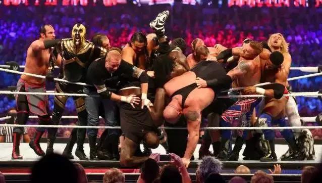 wwe打斯瓦辛格,施瓦辛格客串wwe摔角狂热完整版