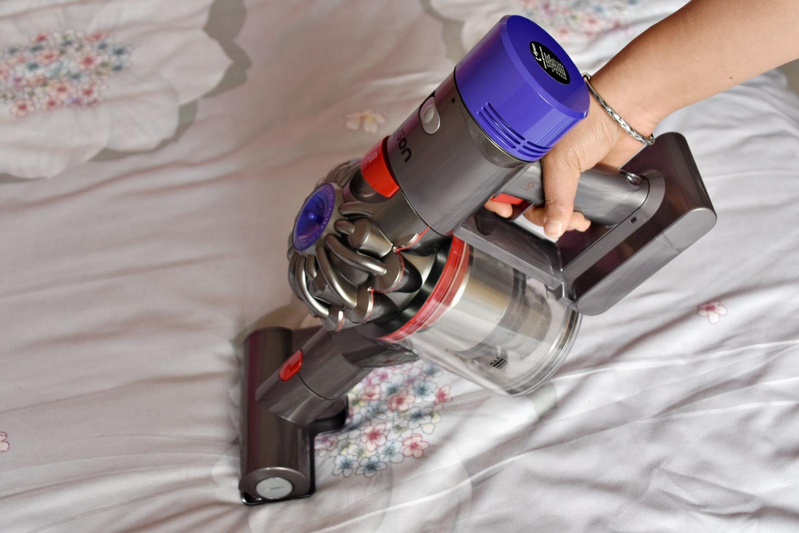 如何选择戴森吸尘器,戴森手持吸尘器入门款