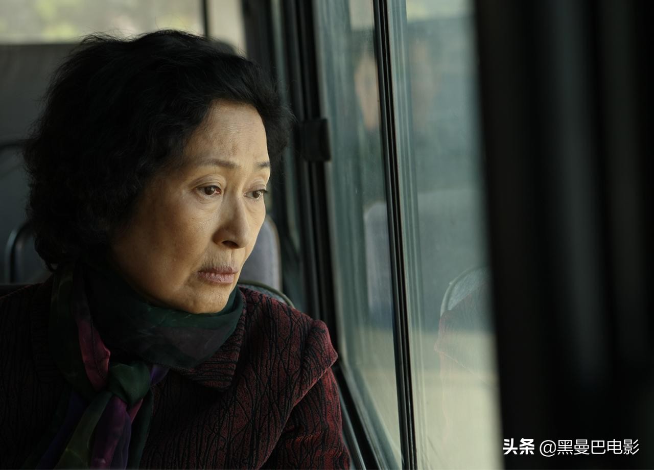 心中的奉俊昊最佳妈妈,奉俊昊母亲深度解析