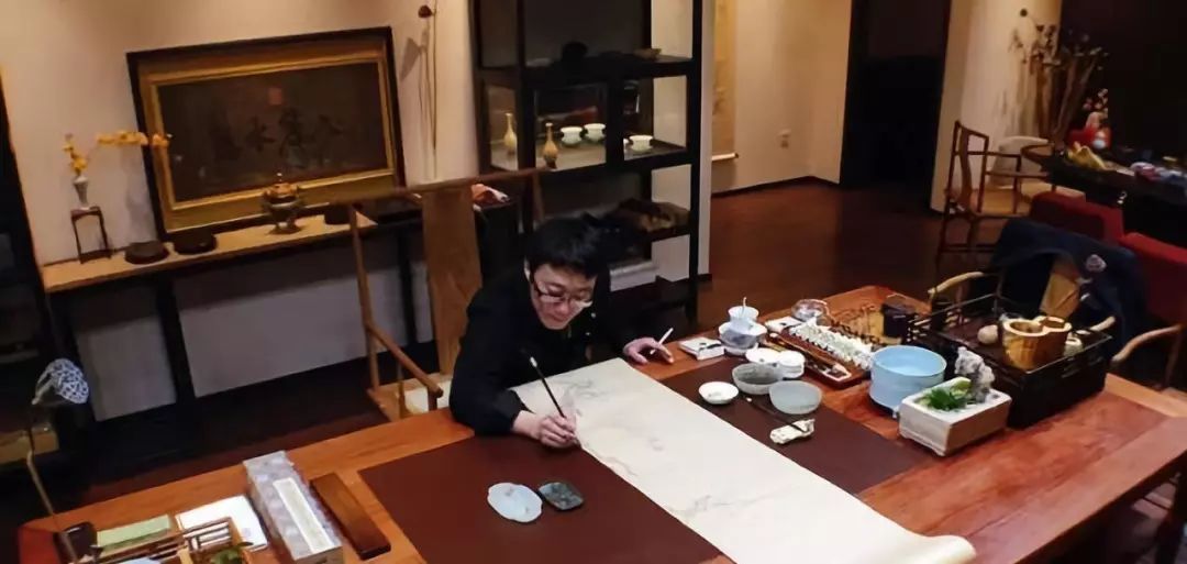 画家任重最有名的画作,画家任重最贵十副画