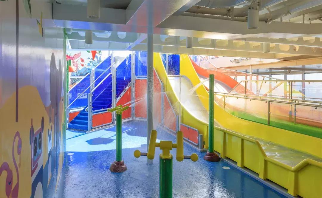 荣获2019年最佳中国母港邮轮的“星梦邮轮”到底有多酷？奢华体验