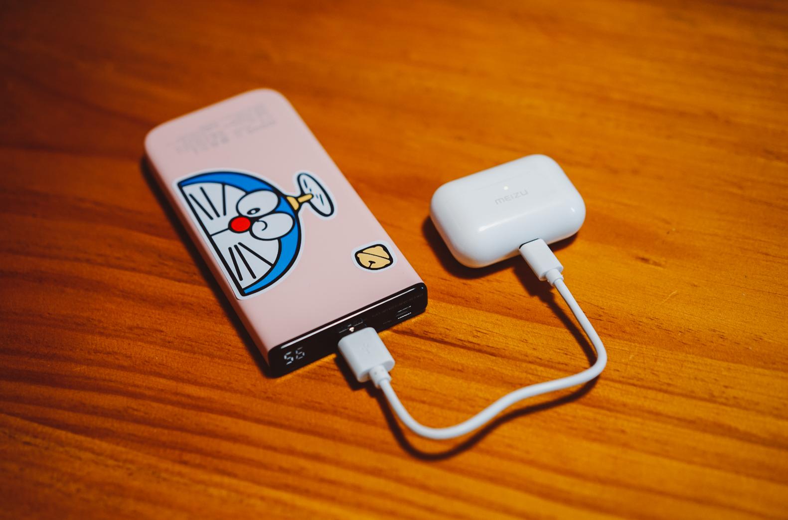 别总指望共享充电宝!aigoA10s充电宝价格实惠,还支持22.5W快充