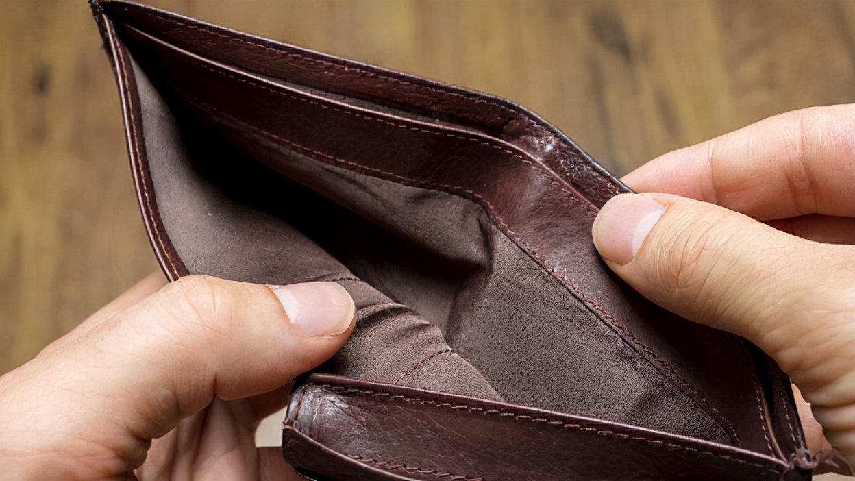 婚房装修第N架,吊顶到底怎么选?看这里