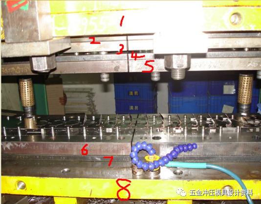 冲压卷圆模具结构图解,铝型材冲压模具结构
