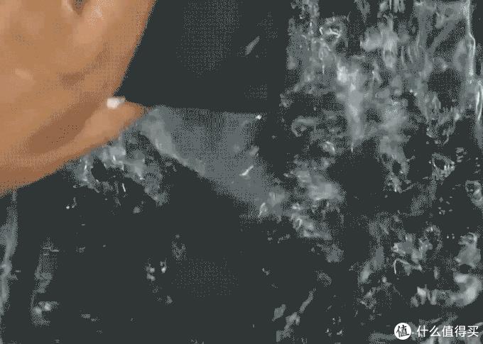 小米9进水用吹风机吹过还能好吗,小米9水洗后断触