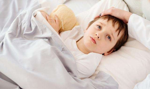 孩子发烧是增加抵抗力的好时机吗,孩子发烧必要时的物理降温法