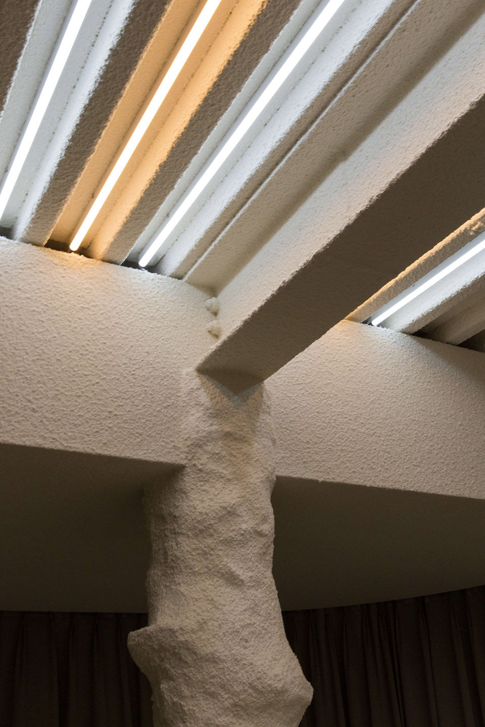 AnderssonBell旗舰店，首尔/CreativeStudioUnravel