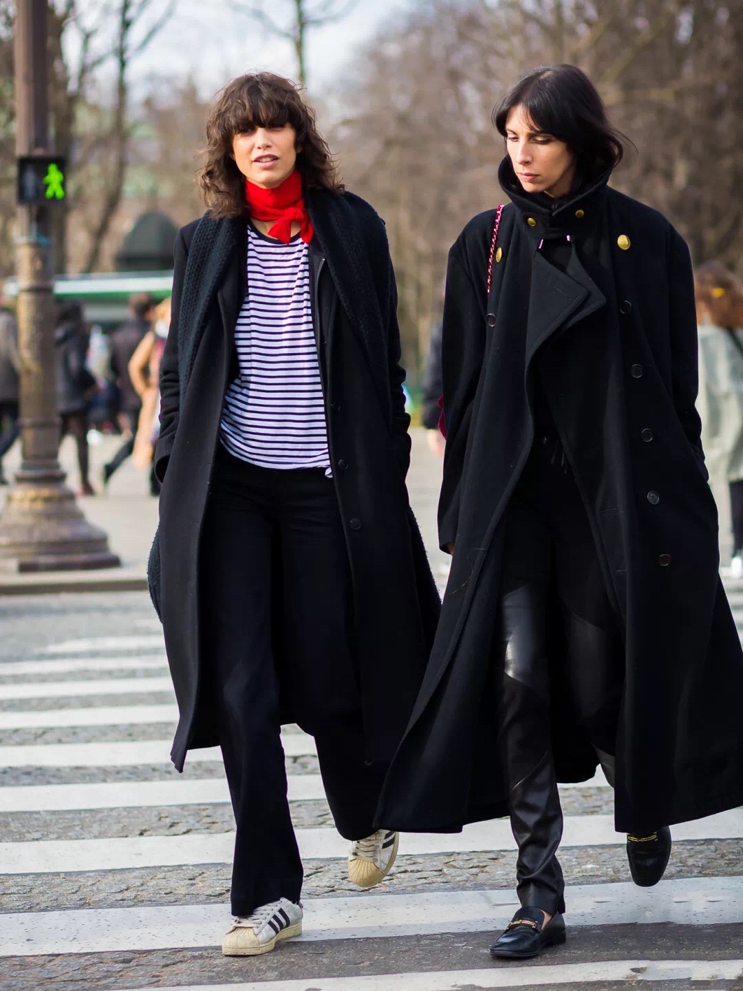 热巴同款鞋子白色板鞋,热巴同款帆布板鞋