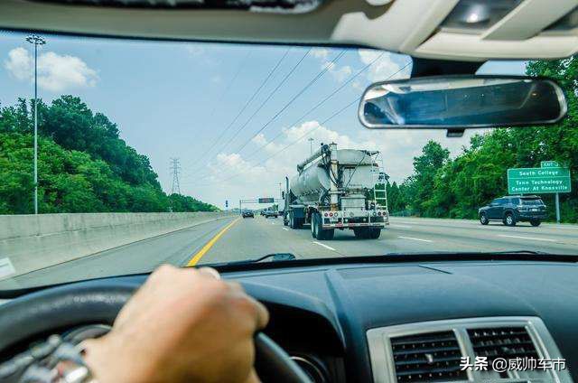 新手开车15条实战技巧,新手开车61个技巧视频