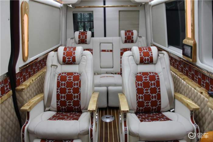 奔驰斯宾特商务车爱马仕,奔驰斯宾特7座爱马仕橙限量版