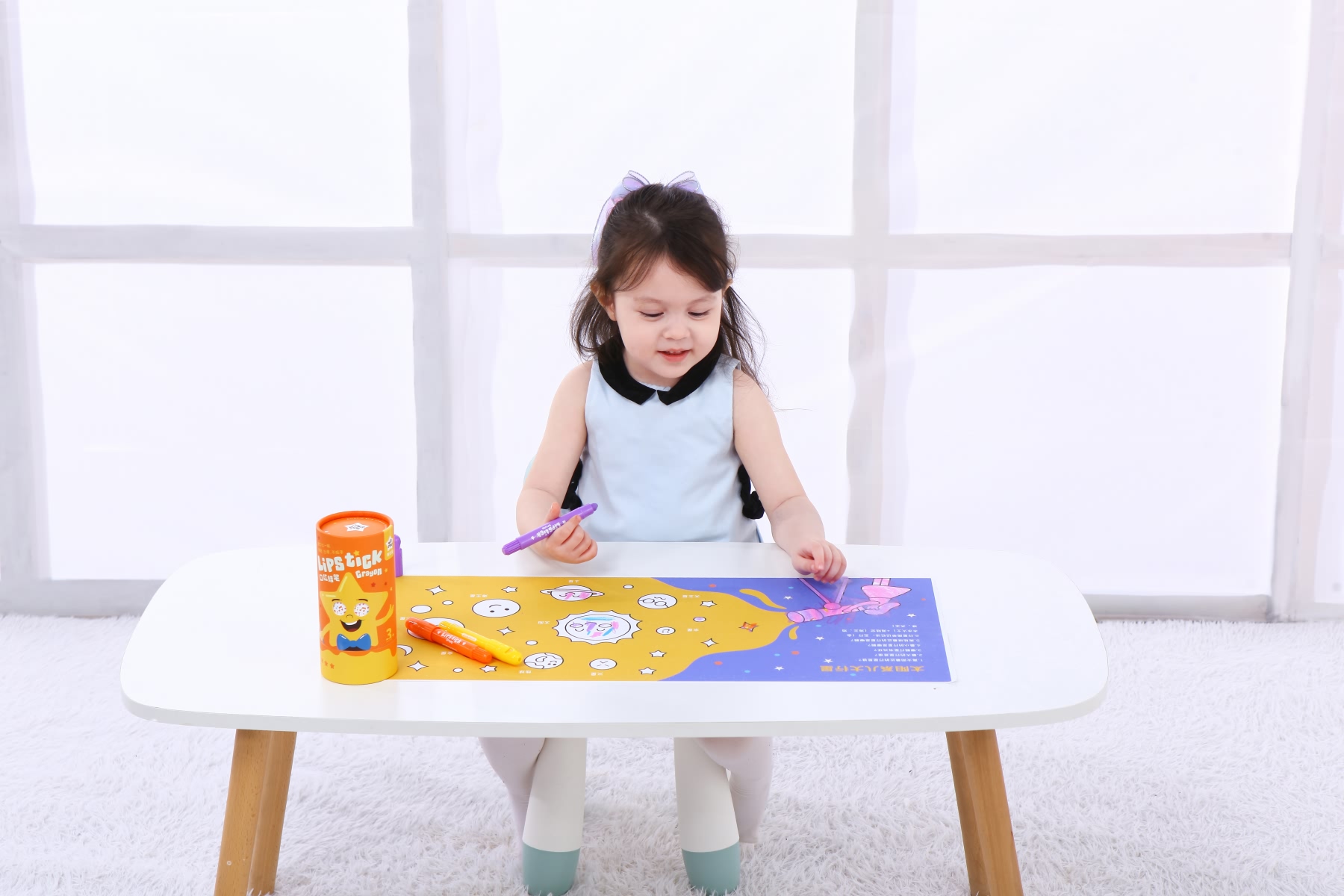 小孩用蜡笔在墙上乱涂乱画怎么办,小孩子乱涂乱画要怎么引导