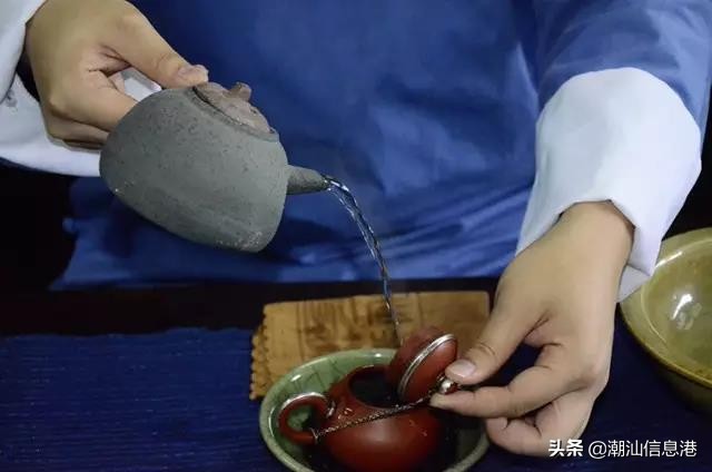 潮汕工夫茶的七个步骤冲泡法,潮汕工夫茶的冲泡过程视频讲解