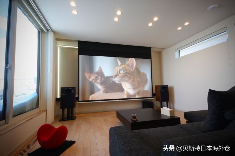 推荐一款家用1080P超清家用投影仪,家用日本投影仪推荐