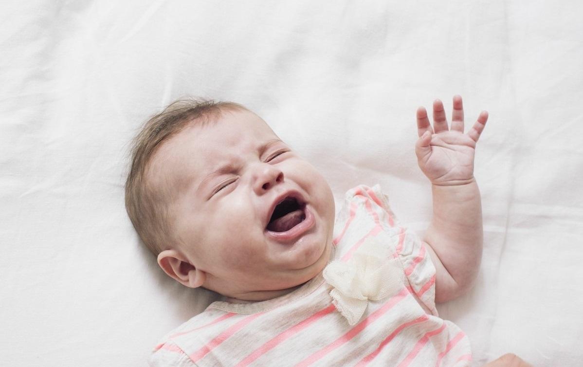 粘人没安全感的孩子要怎么办,孩子撒娇黏人怎么办