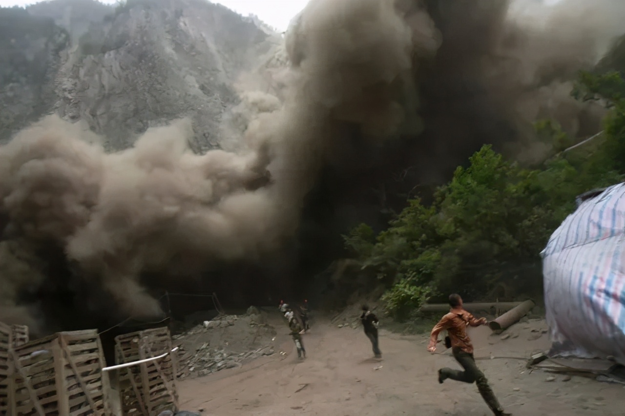 汶川地震亲历的真实事件,汶川地震发生后哪些事件让你难忘