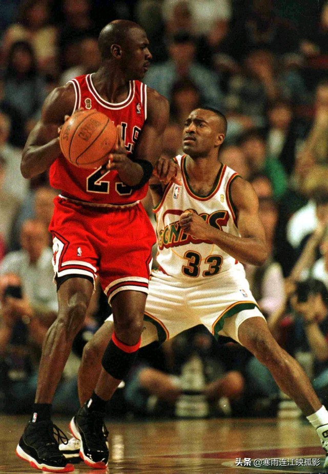 92年的梦一队和08年梦八队，你认为哪一届最强？