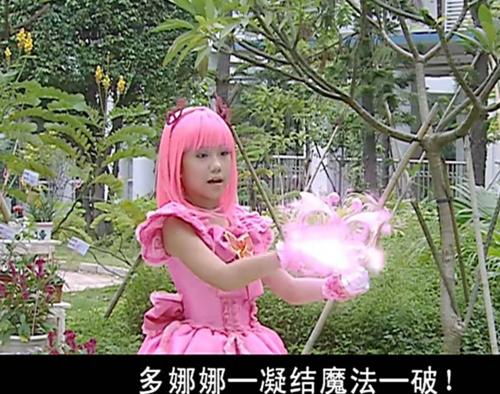 贾玲历年春晚回顾,贾玲春晚表情包动图