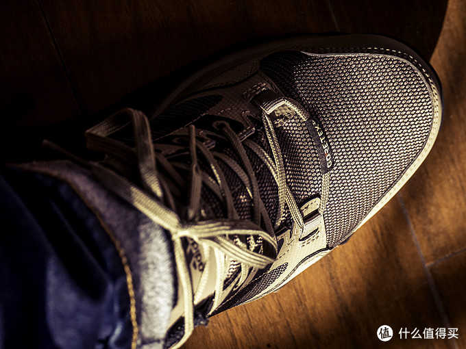 adidas阿迪达斯男子运动鞋,阿迪达斯新款球鞋测评