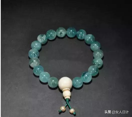 土豪看价值连城的东西,真正的土豪手串